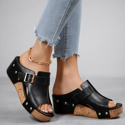 Luna Platform Sandals