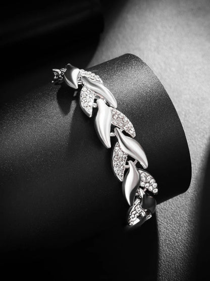 Elara™ | Crystal Leaf Charm Bracelet