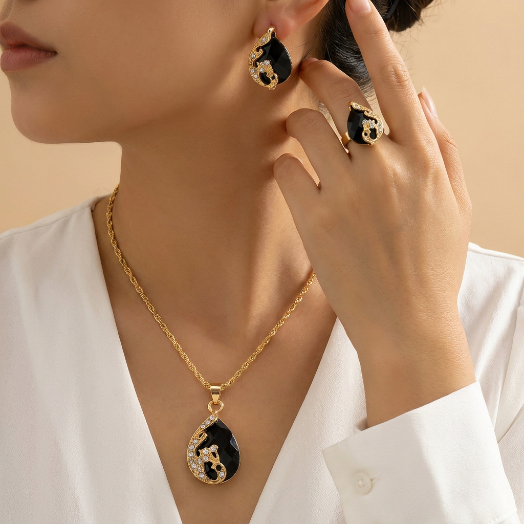 Amara™ | Gold Bridal Jewelry Set
